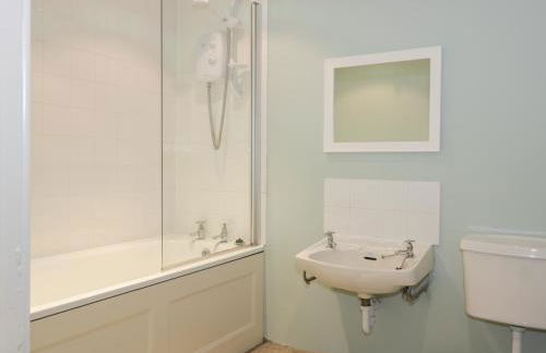 Housekeeper's Rooms - Foto 12