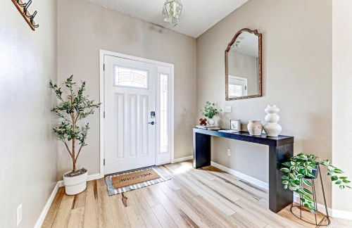 Magical Villa Pool Game Room Close to Disney - Foto 3