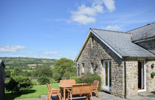 Barn Cottage - Photo 1