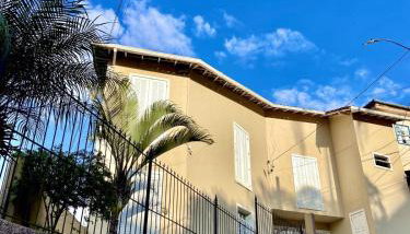 Casa arejada e iluminada, cozinha completa - Foto 5