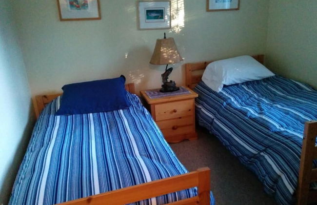 Salty Towers Oceanfront Cottages - Foto 4