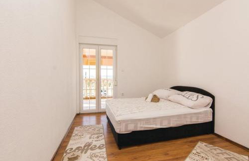 Villa Laura with pool, Budak, Zadar county - Photo 18