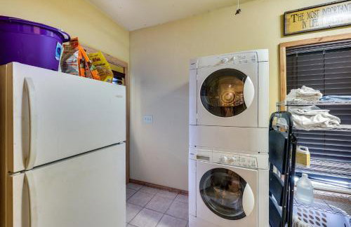 Flag Hole Riverfront Cabin Near Local Attractions! - Foto 22