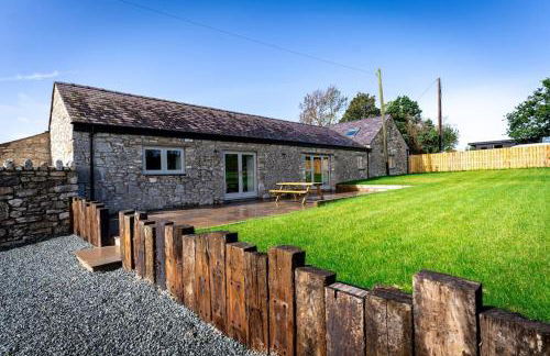 Long Barn, seaside cosy cottage for 8 - Photo 2