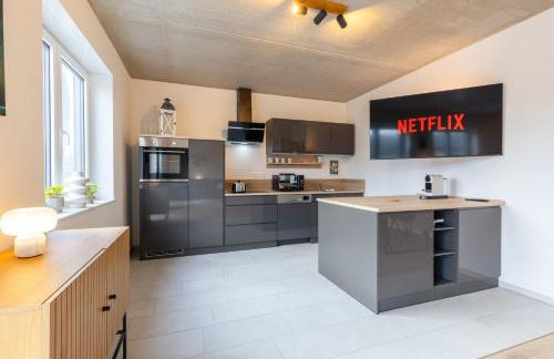 Pitlane Apartment 3 - Foto 1