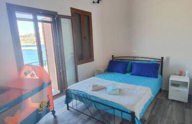 Seafront two-storey house in Kardamyla - Foto 40