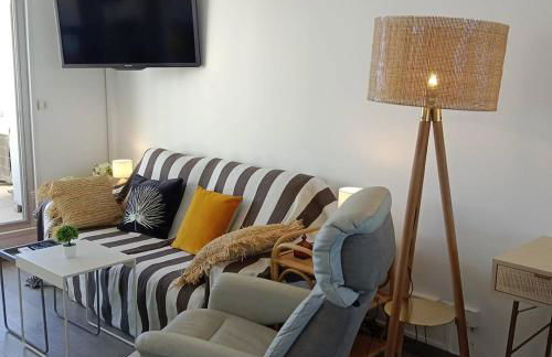 Superbe T2 parking wifi climatisé face Mer et Piscine - 4 Etoiles - Foto 12