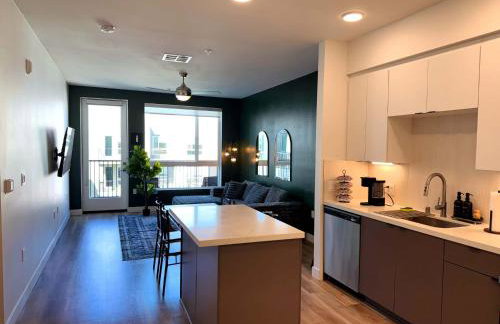 Elegant Escape 10 Min from Disneyland With Pool & GYM - Foto 65