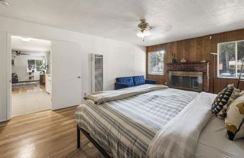 Chic in Chico w 2 Kings for Fam - Photo 26