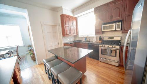 Club Salon Sleeps 10-20 Free Parking & TV - Foto 5