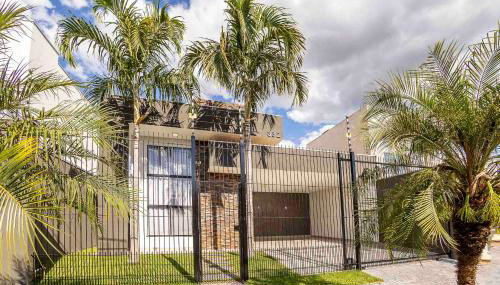 Casa Munique Maringa Com Piscina Ar Condicionado e Churrasqueira - Foto 1