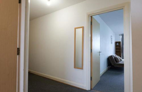 City Center Base Spacious Apartment with Secure Parking - Foto 30