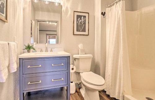 Family Retreat Cabin with Summit, Lake Views, Deck! - Foto 9