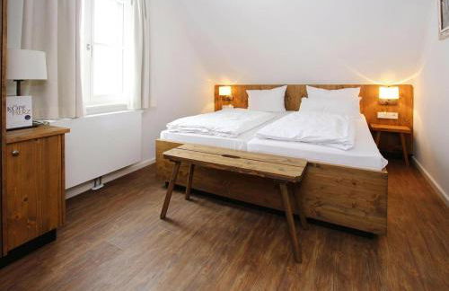 Semi-detached Houses, Turf House - Foto 20