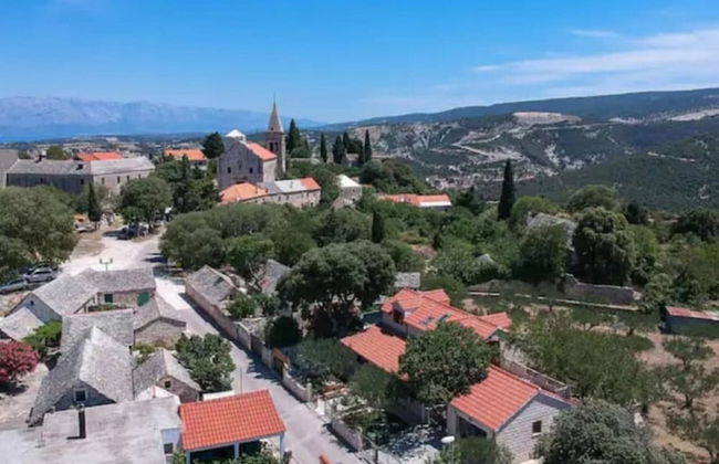 Charming Holiday Home With Private Pool - Foto 40