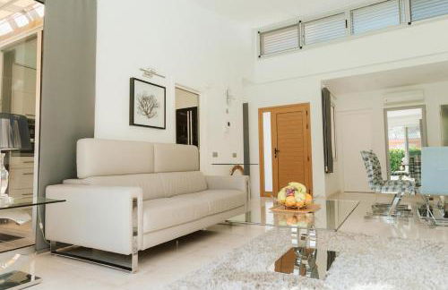 Villa Helene Tauro, Heated Pool, Wi-Fi, BBQ - Photo 34