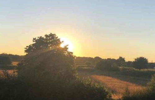 2 Guests - Garden Retreat with Balcony Views - Foto 9