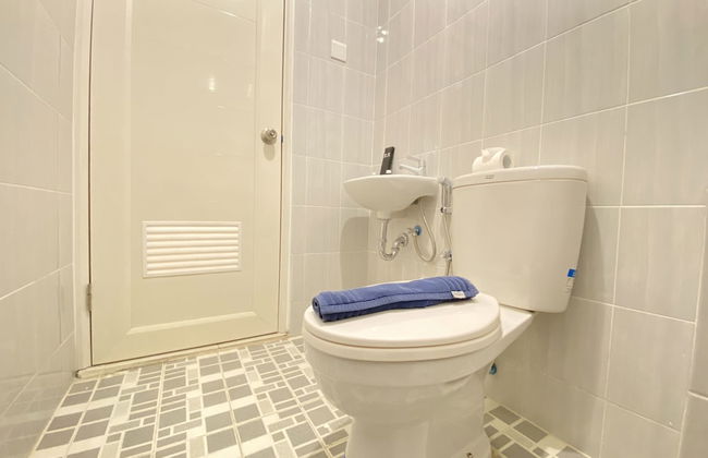 Simply Studio Room Semi Apartment at The Lodge Paskal near BINUS University - Foto 4