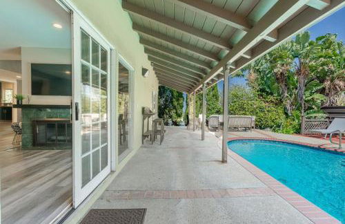 Mulholland Drive with Spa & Game Room - Foto 34