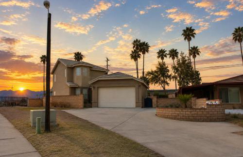 RIVERFRONT RUBY RED HOME WITH PRIVATE DOCK & View - Foto 33