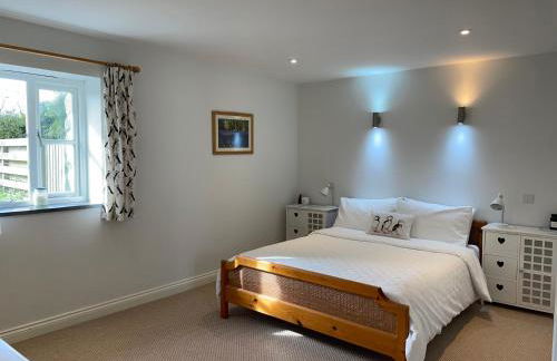 Trefechan Wen Barn - Photo 7