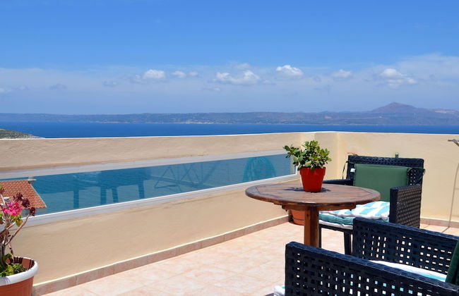 Manos Apartments - Photo 31