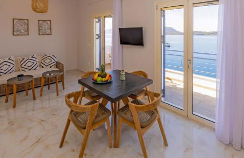 Grand Bleu Apartments & Villas - Photo 36