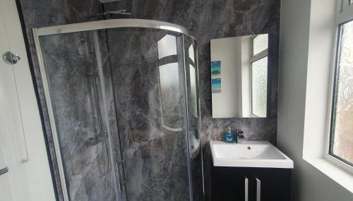 Mackie House by Cliftonvalley Apartments - Foto 3, Shower