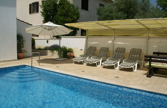 Comfortable Apartment in Vinkuran near Beach - Foto 17