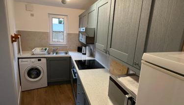 Cherry Tree - Photo 4