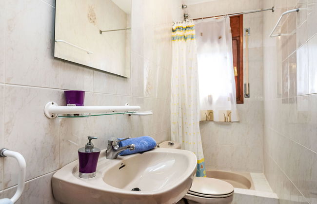 Villa Barcelona - Photo 14