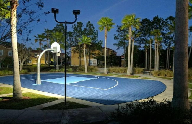 139 Stunning 3BD Home Inside Disney Area - Foto 39