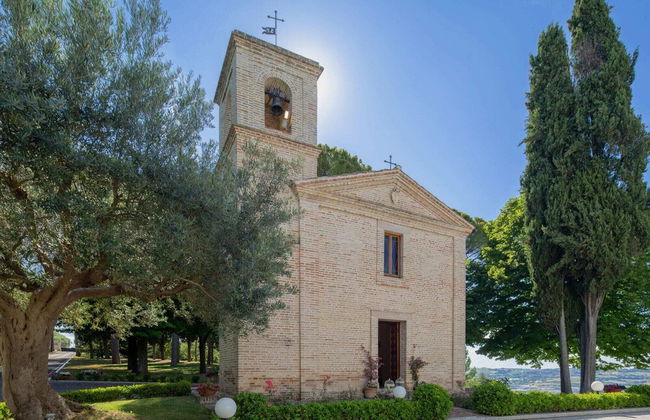 Splendid Villa in Macerata With Pool & Views - Foto 38