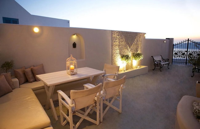 Sunset View Villa Santorini - with Outdoor Jacuzzi - Photo 39