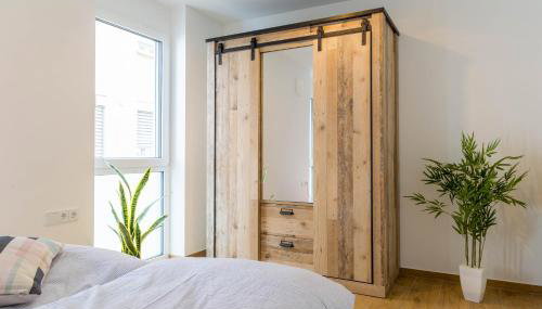 Happy Living - Apartment am Bodensee mit Billard & Balkon - Foto 4, wardrobe