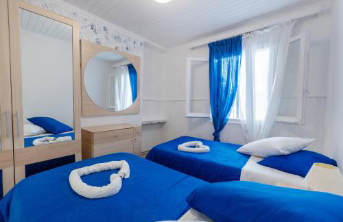 Blue House - Recently renovated - Foto 21