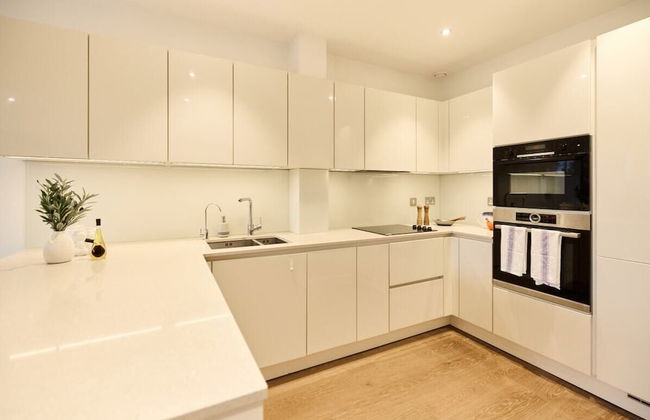 The Heathside Haven - Modern 3bdr Home With Garden - Foto 16