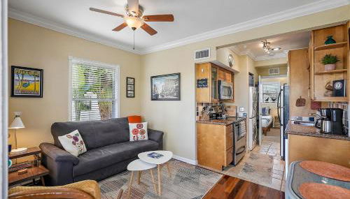 RETRO RETREAT in DTSP - Explore the downtown area - Foto 2