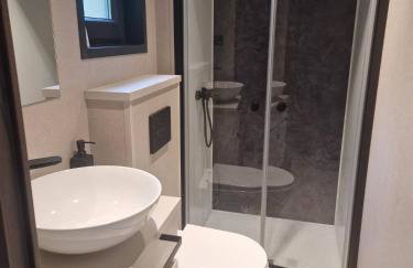 Cabane des Catalpas, jacuzzi privatif en pleine nature - Foto 6