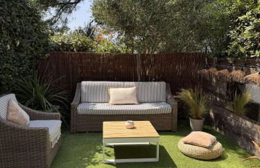 Holidays font mourrier - Foto 16