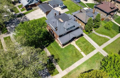 Cleveland 3 Bedroom, 10 Mins to Downtown - Foto 57