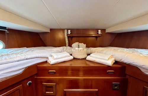 Yacht à quai, suite et cabines, 2 à 8 pers, Sète - Foto 53