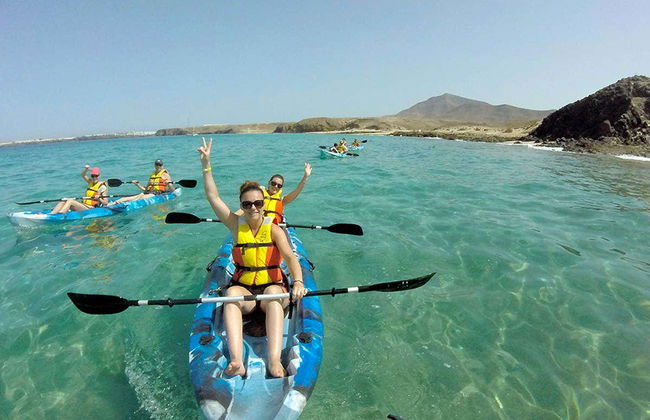 Kayak y snorkel en la playa de Papagayo desde Playa Blanca - Foto 3