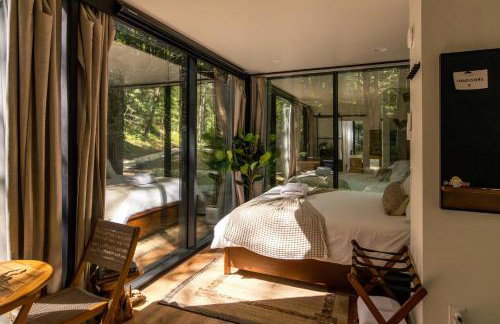 Modern Mirror Home w/ Hot-tub - “Glass House” #1 - Foto 4