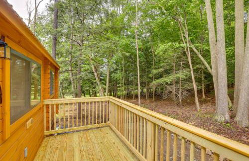 Mtn-View Middlebury Center Cabin Deck and Grill! - Foto 20