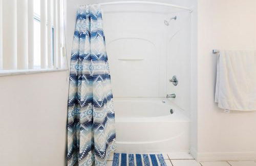 Spacious 6BR 4BA Villa, Private Pool, Near Disney - Foto 14