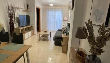 Apartamento a estrenar en primera línea de playa en Magic World Marina Dor - Photo 3