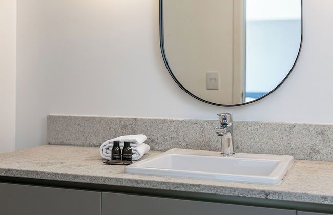 Studios Rio Branco by Viva - Prédio moderno, aptos com cama king-size no centro de Floripa - Photo 28