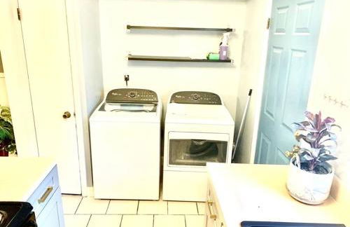 Blue Oval -Project Pyramid-XAi- King bed-2bedrooms 1,5 bath, 4beds, sleeps 5 - Foto 15