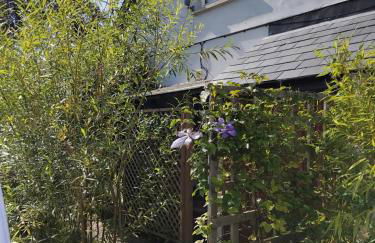 Post Office Row Apartment and garden - Foto 6